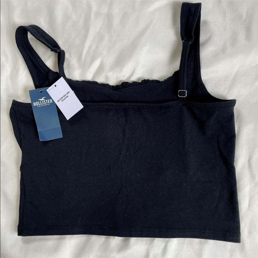 BLACK CROP TOP| HOLLISTER